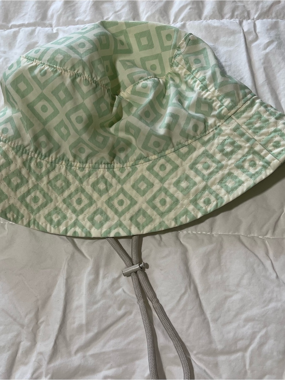 ZARA Mint and Cream Geometric Diamond Top